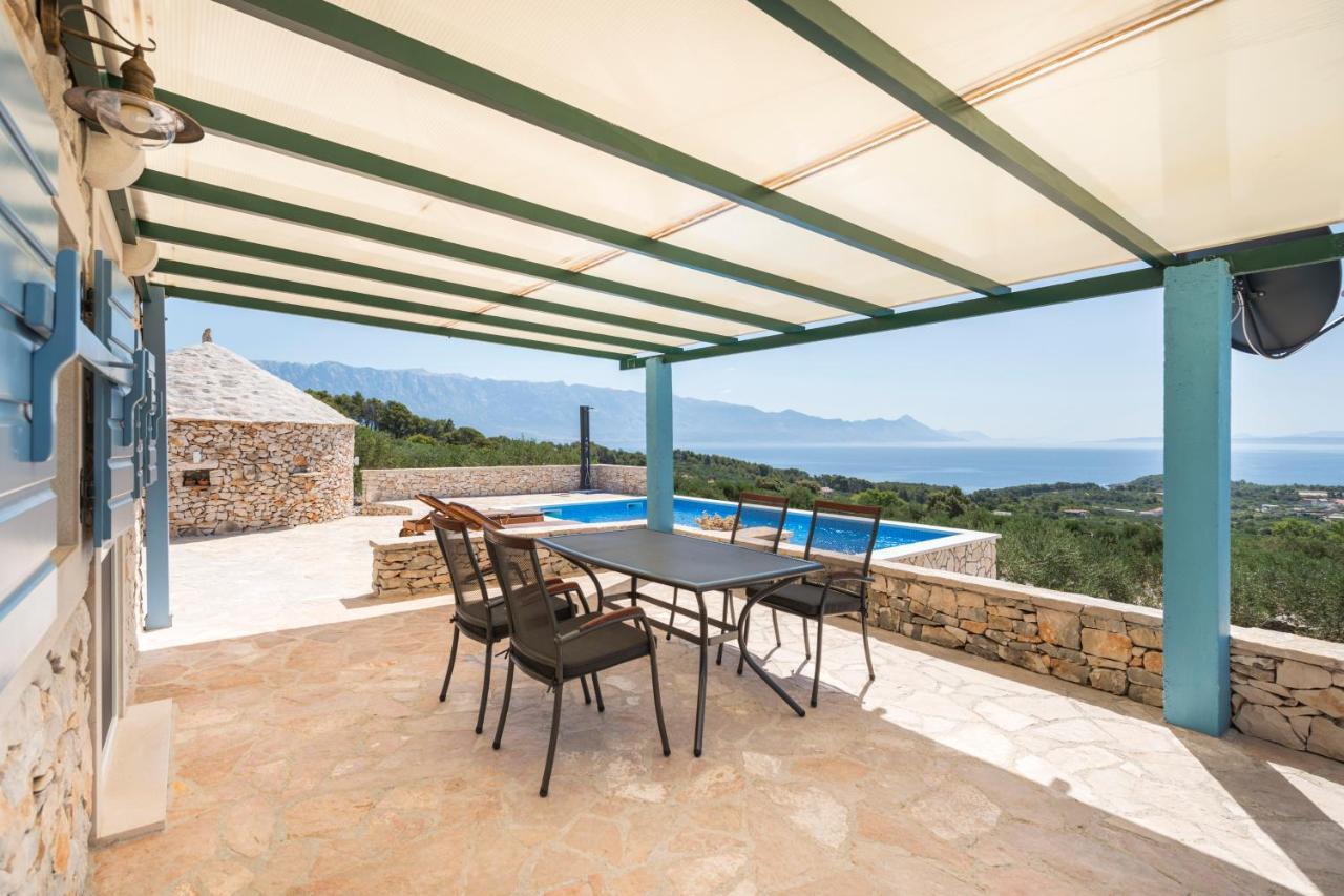 House With A Swimming Pool - Olive Grove Sumartin